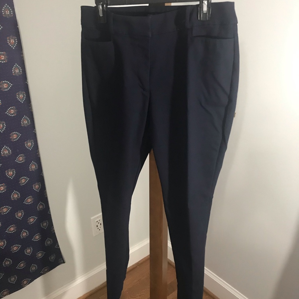 Skinny Curvy Navy Blue size 8 loft pants